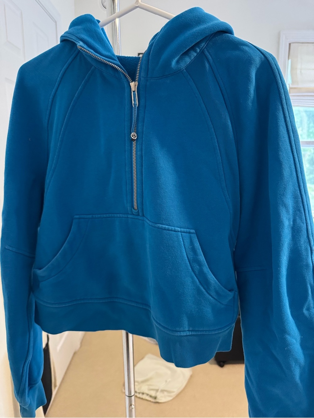 Lululemon Scuba cropped Teal Blue Half-Zip Hoodie xs/s